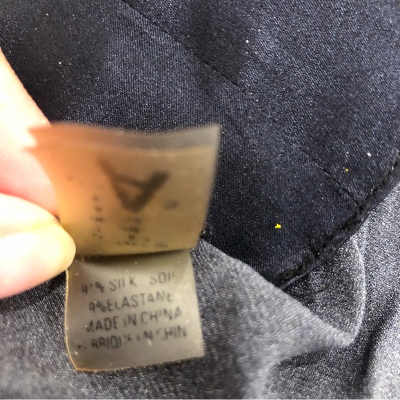 Elie Tahari sleeveless multicolour top with circle neckline. Size XS. - Picture 5 of 7